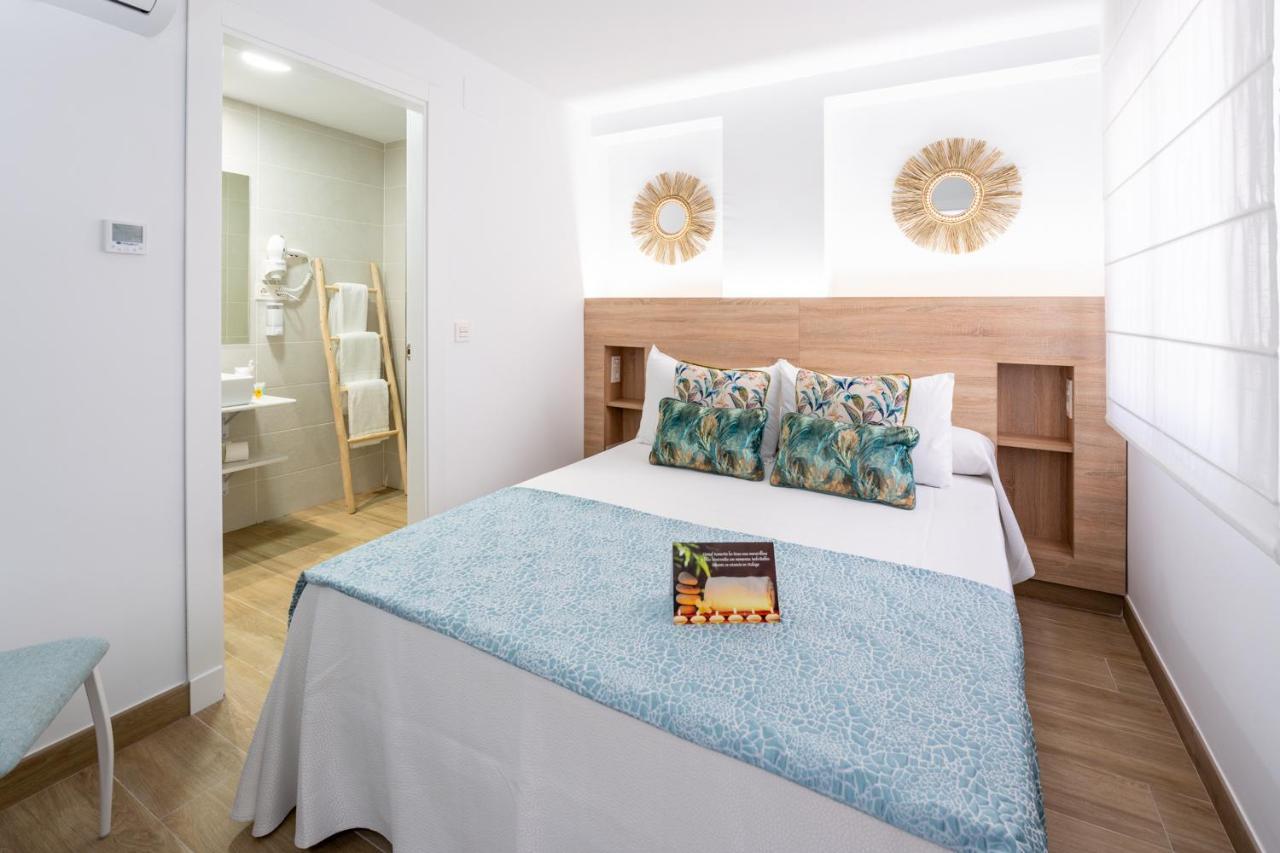 Hostal Romerito Málaga Kültér fotó
