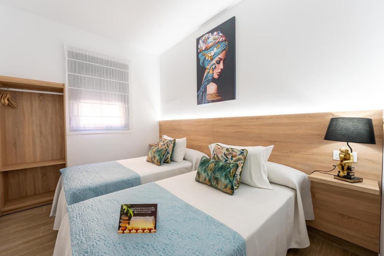 Hostal Romerito Málaga Kültér fotó