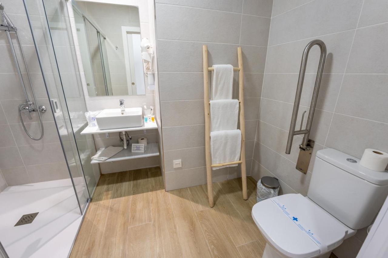 Hostal Romerito Málaga Kültér fotó