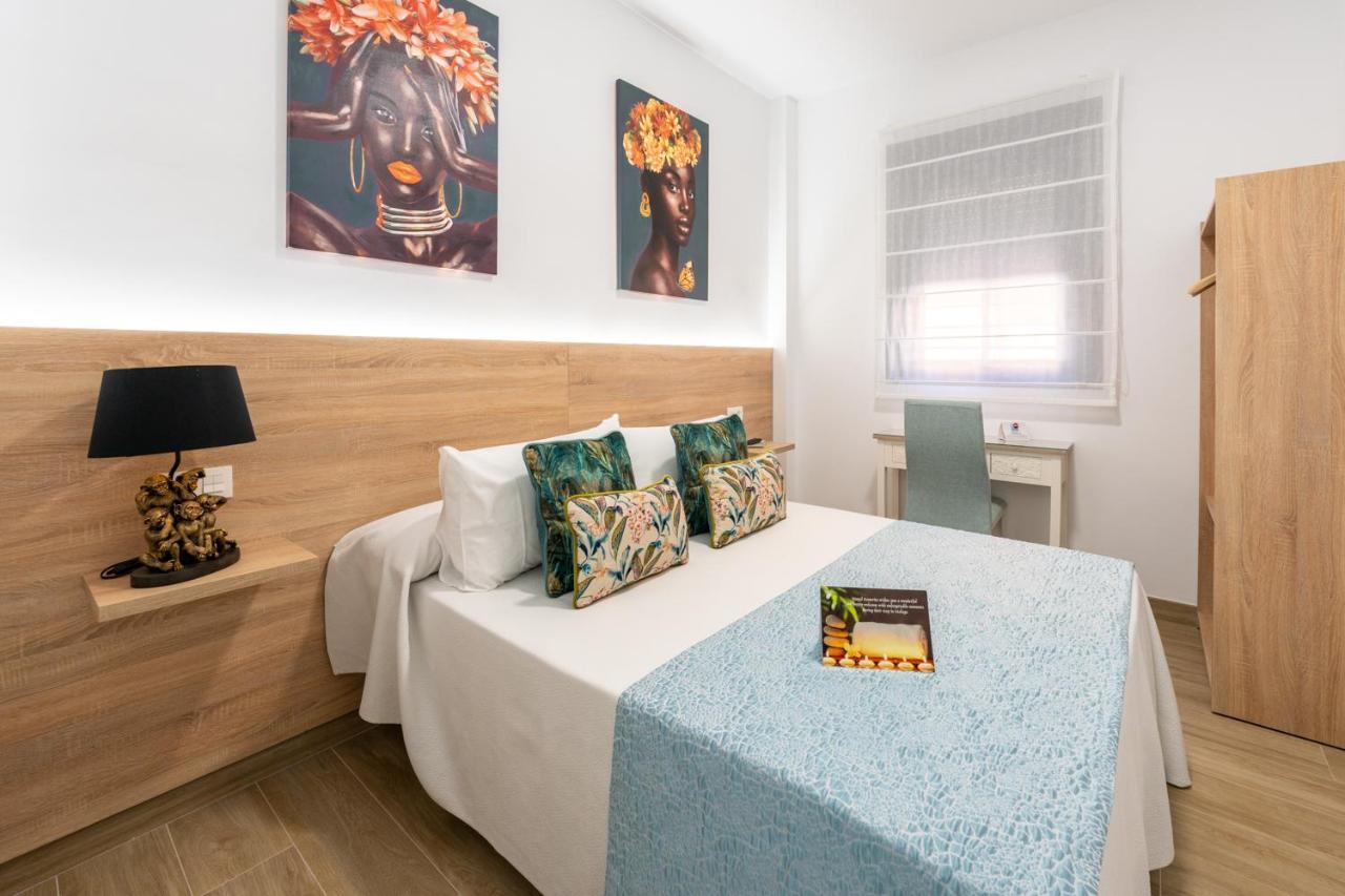 Hostal Romerito Málaga Kültér fotó
